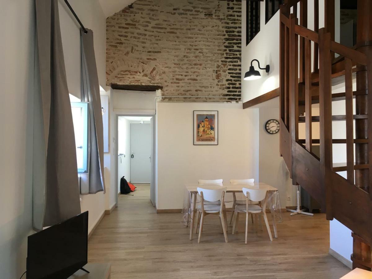 Le Loft Du Chateau Du Roi Cahors Exterior photo